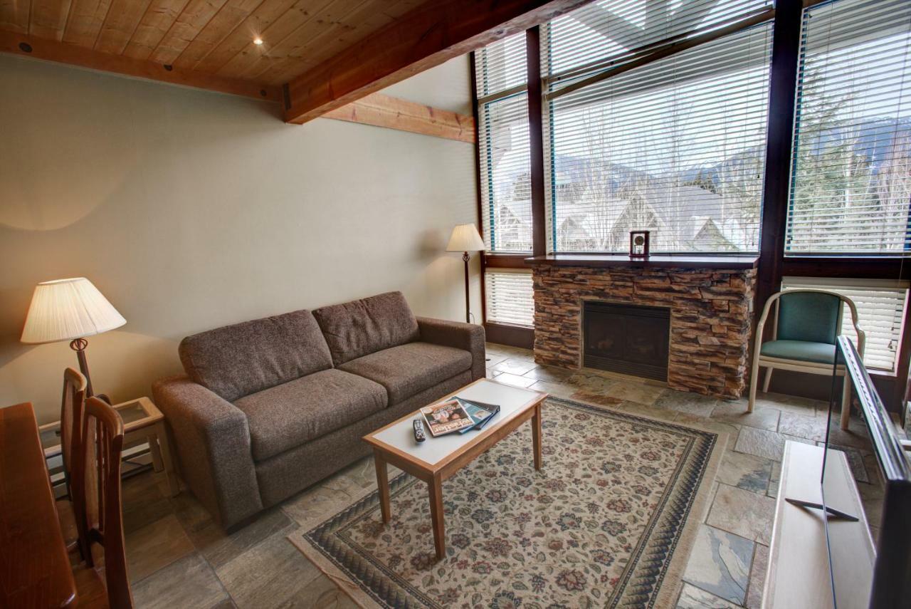 Greystone Lodge Whistler Extérieur photo